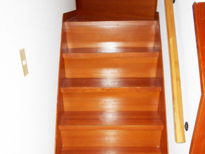 手すり付き階段